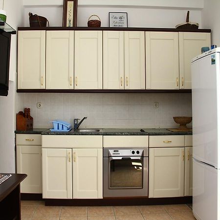 Holiday Home Blaz プリモシュテン 部屋 写真